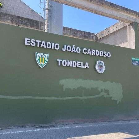 Apartamento Amplo E Moderno - Perto Do Estadio Futebol Tondela Exteriör bild